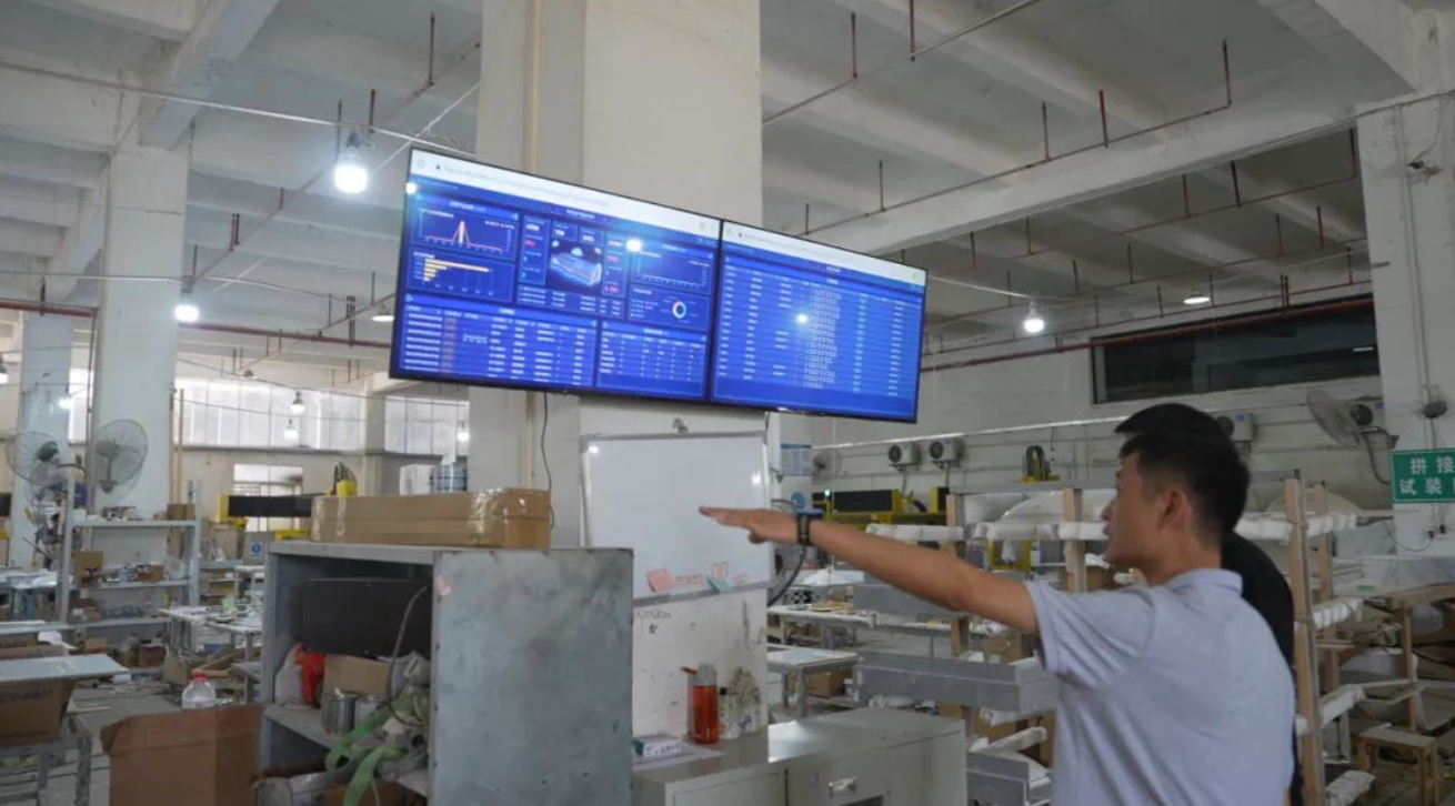 佛山WLYL家居: “生产及时薪资准确，用数据解决定制难题”